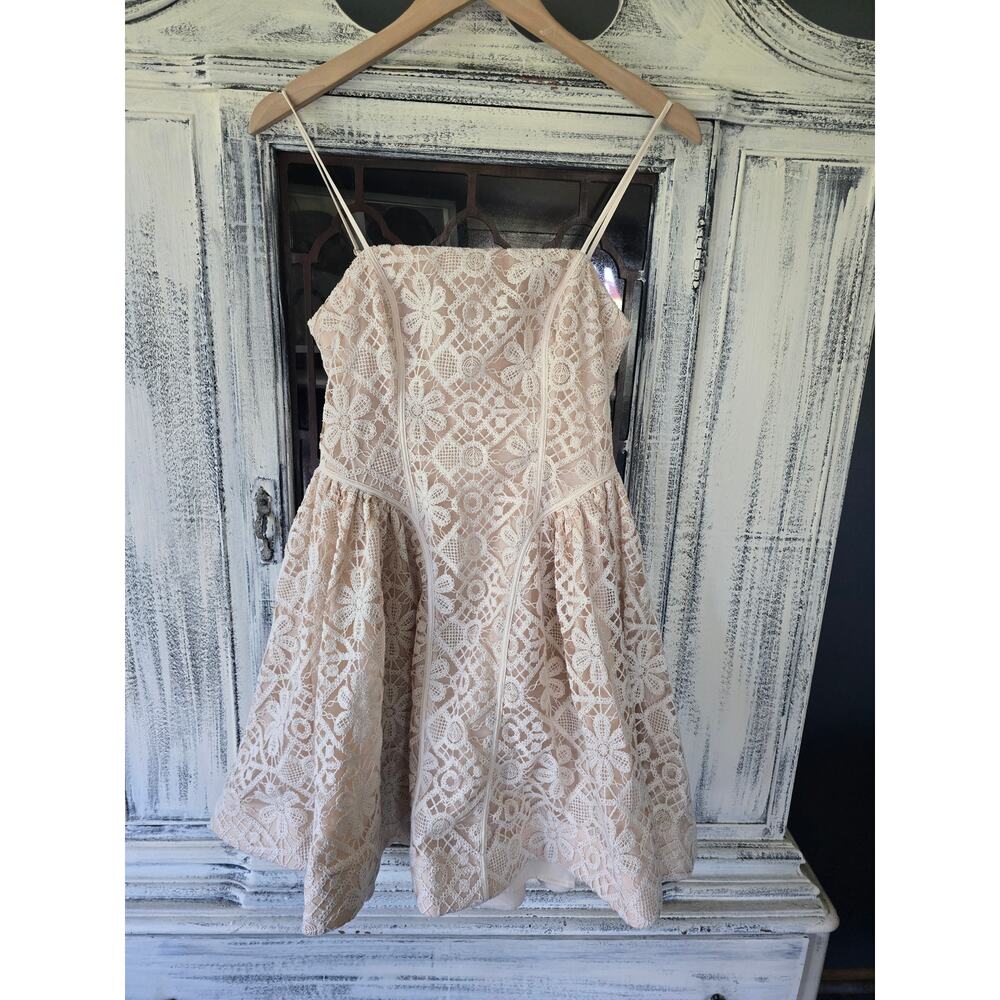New Anthropologie Lace Basque-Waist Mini Dress - Size 4 - Picture 3 of 3